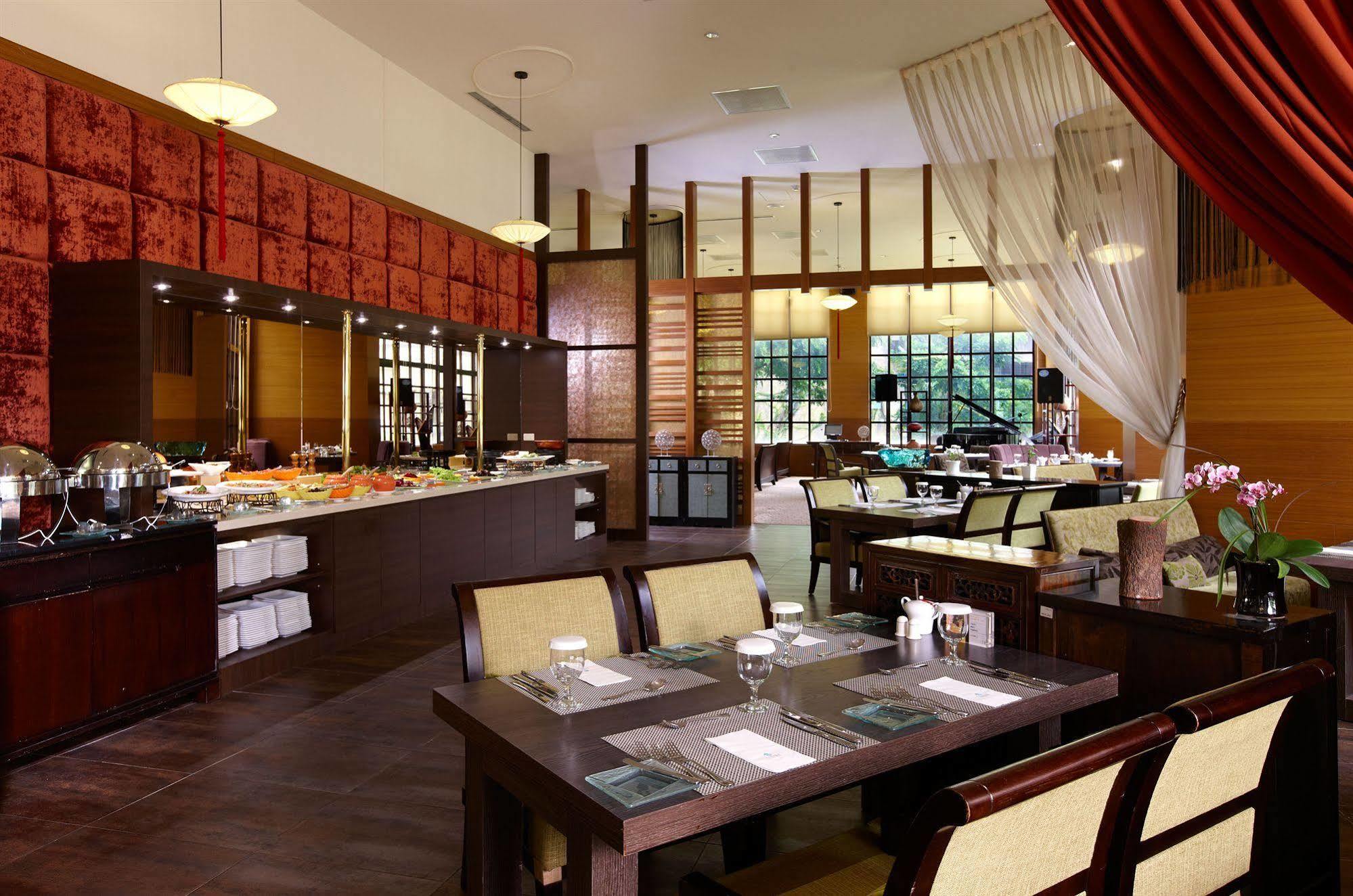 Spring Hill Resort Tianliao Esterno foto